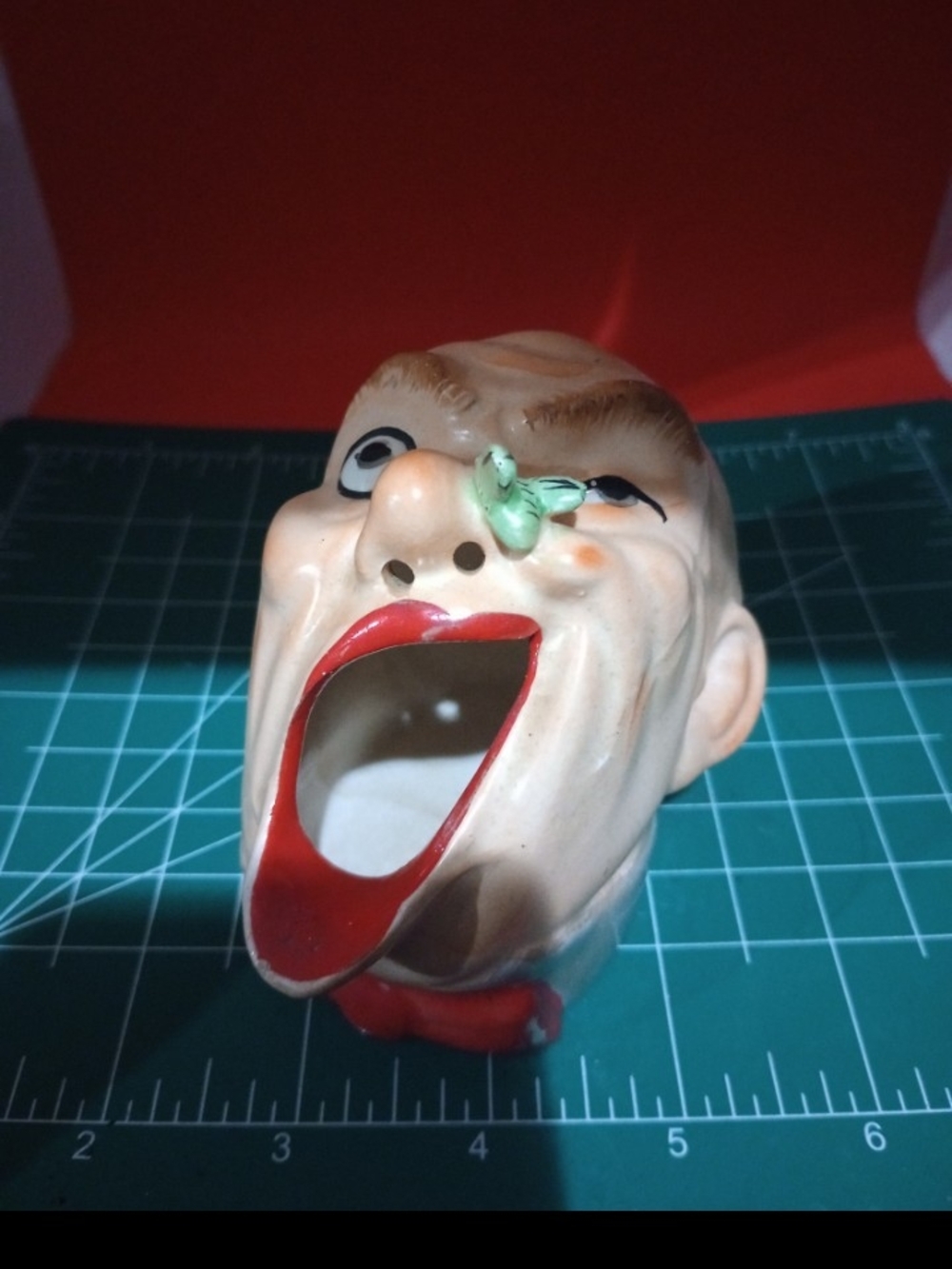 Vintage Novelty Ceramic Head Sculpture in Cream and Red